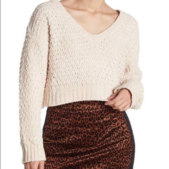 Wild Honey Sweaters - Wild Honey Chenille V-Neck Crop Sweater Large